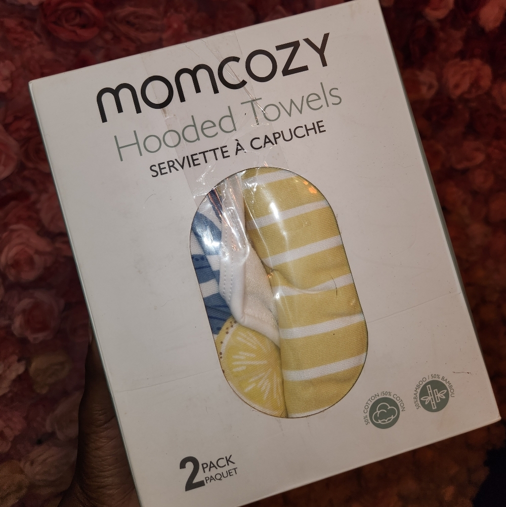 Momcozy Hooded Towels 2-Pack